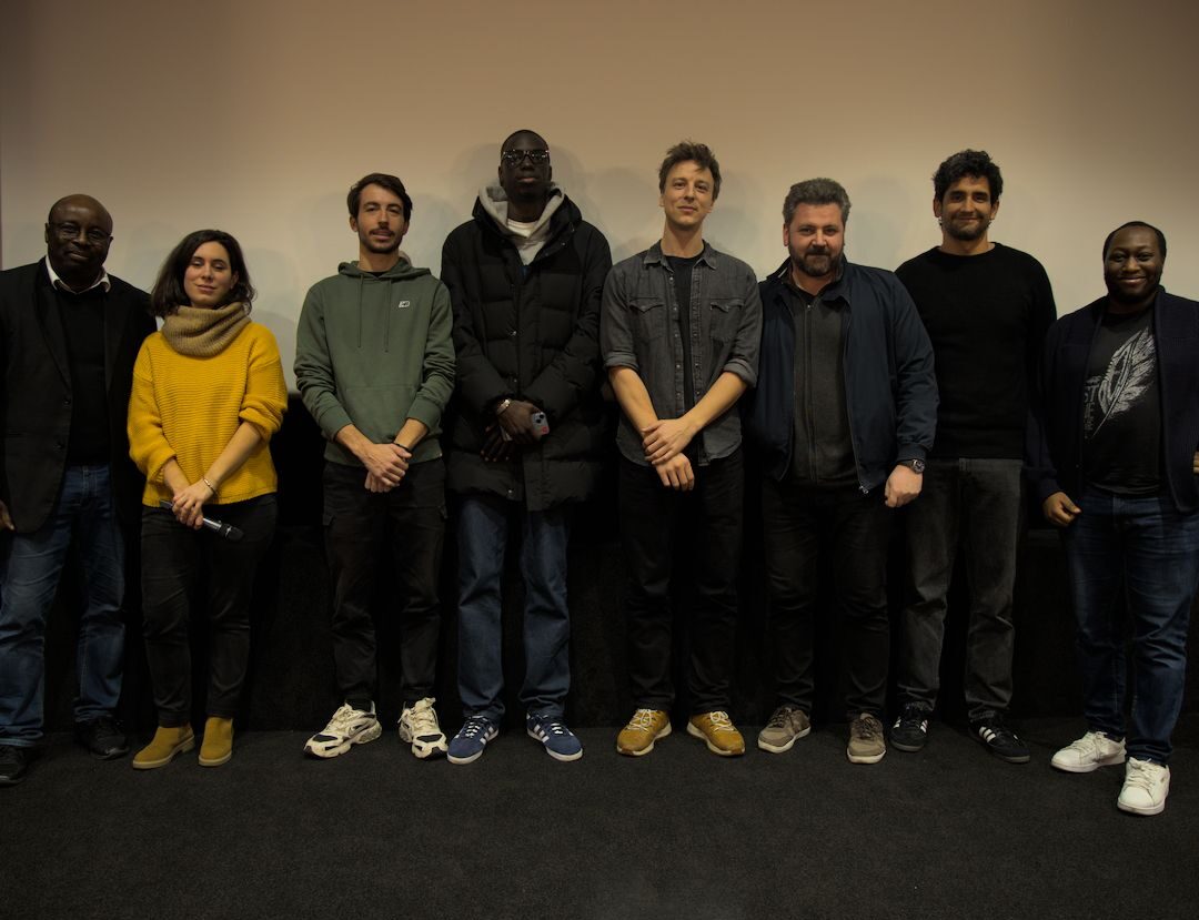 un groupe de réalisateurs à un évènement de cinéma