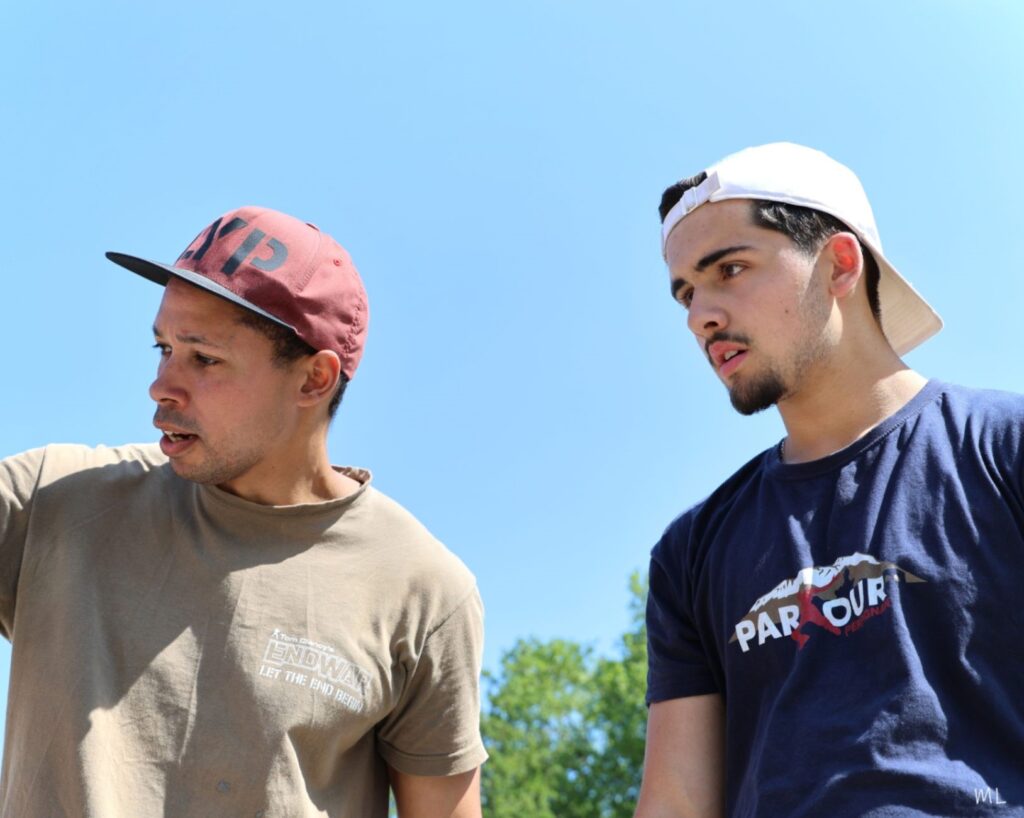 deux traceurs en extérieur
